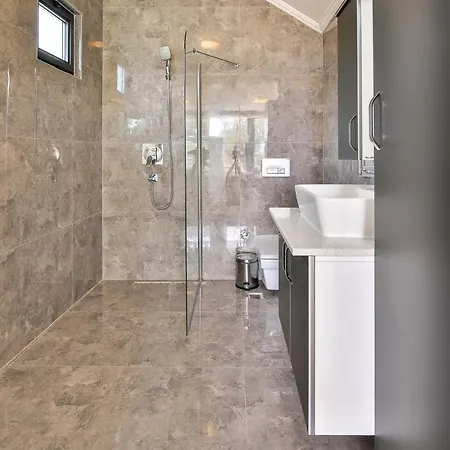 Premium 2 Villa *